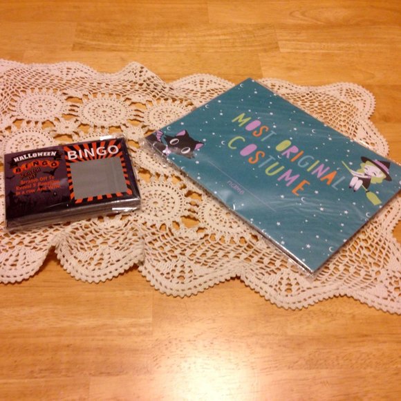 Halloween party supplies - Picture 1 of 6